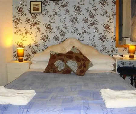 Holmeleigh Oda ve Kahvaltı