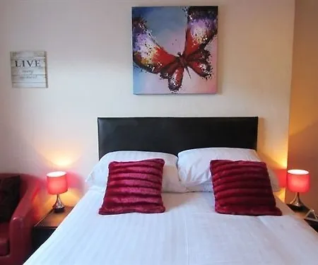 The Bambi Hotel 3*