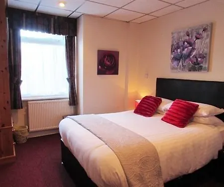 The Bambi 3* Blackpool