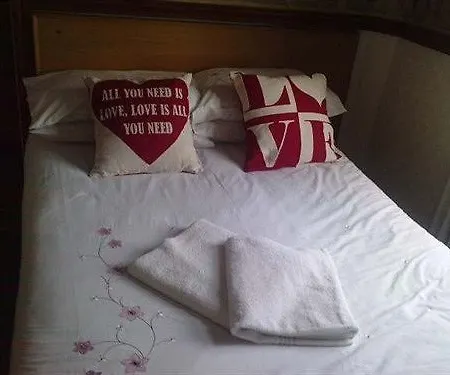 The World Hotel 3*