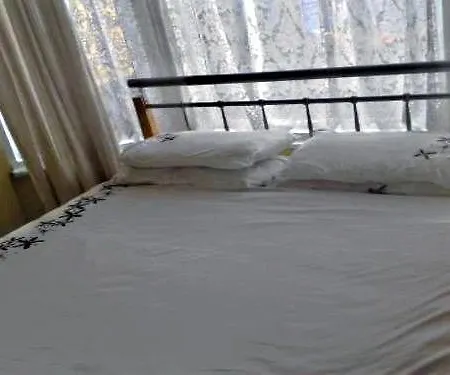Meland Guest house 2*