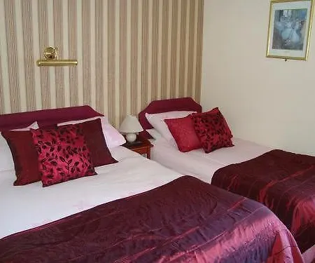 Kings Court Families & Couples Bed & Breakfast Blackpool
