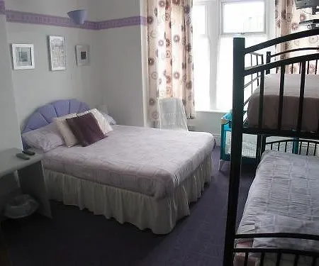 Kings Court Families & Couples Bed & Breakfast 3*