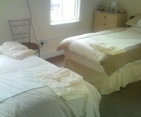 Arlingtons Guest house Blackpool