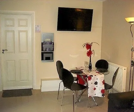 Apartment South *