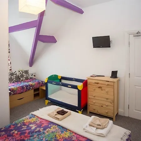 Bed & Breakfast No. 14. Blackpool