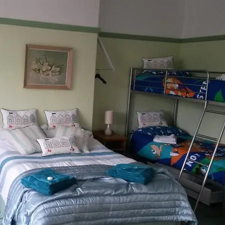 Bed & Breakfast No. 14.