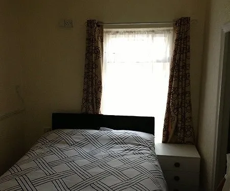 Guest house Oasis 3*