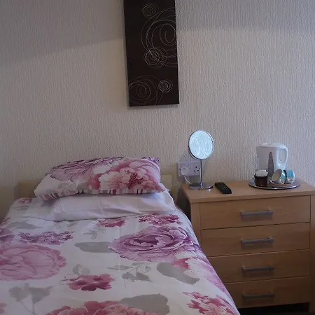 Guest house Hazelgrove 3*