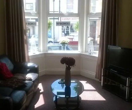 Guest house Hazelgrove Blackpool