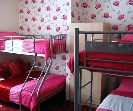 Bed & Breakfast Kirkstead 2*