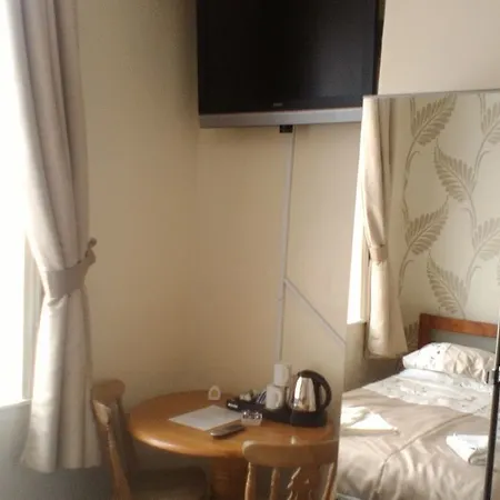 Tropics Hotel 3*