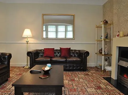 Surrey House Guest house 4*
