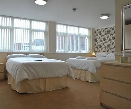 Surrey House 4*