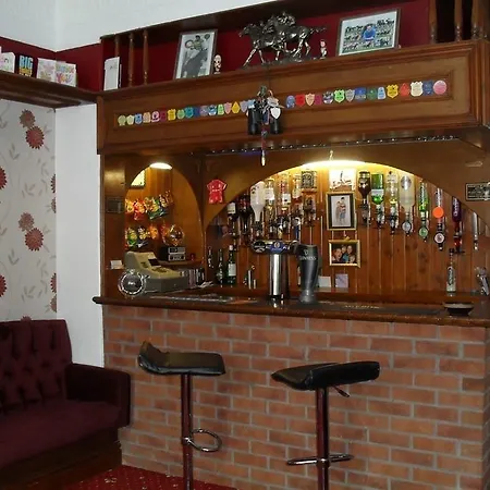 Strides Hotel 2*