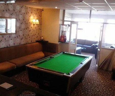 Oakwell Hotel Blackpool