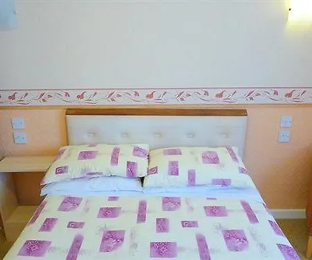 The Almeria Bed & Breakfast 3*