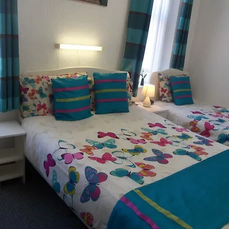 Ardsley Hotel