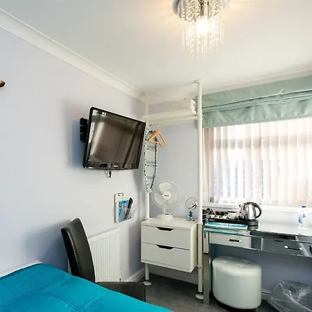 The Kenley 4* Blackpool