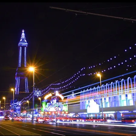 Pensión Macleods Blackpool