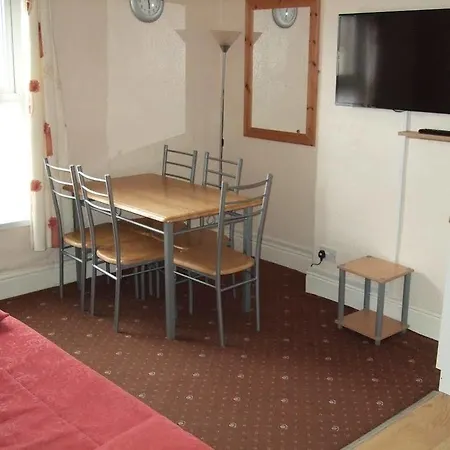 Cleveland Court Hotel
