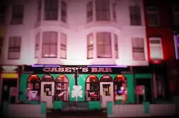 Caseys Irish Hotell