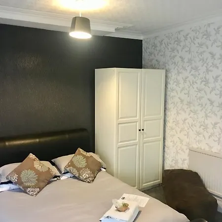 Guest house Macleods 3*