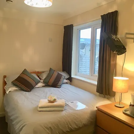 Macleods Guest house Blackpool