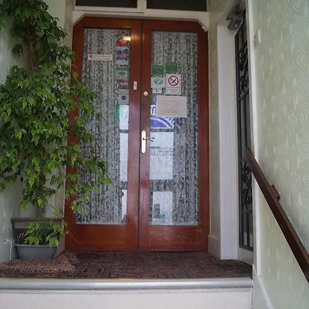 Blencarn Guest house Blackpool