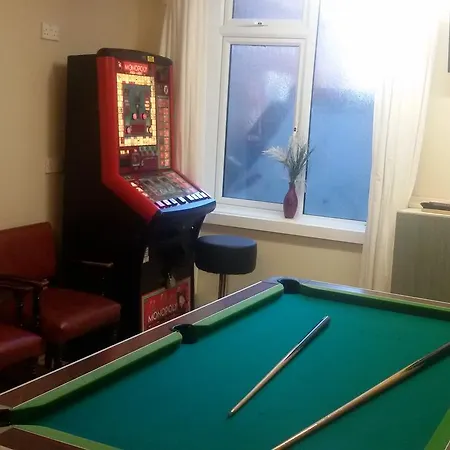 Newburn Families & Couples Only Otel