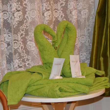 Wilsons - Tower View Bed & Breakfast Blackpool