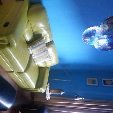 Mchalls (adults Only) 호텔 4*