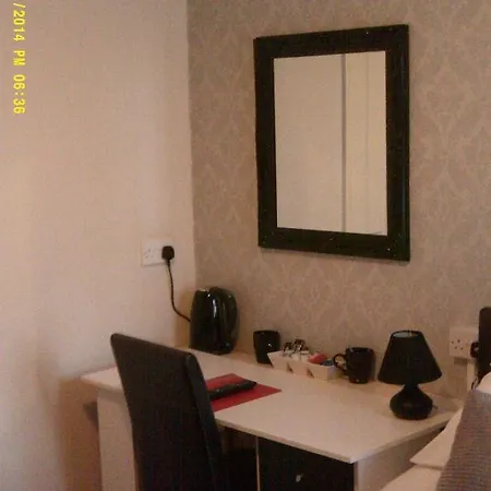 Aindale 3* Blackpool