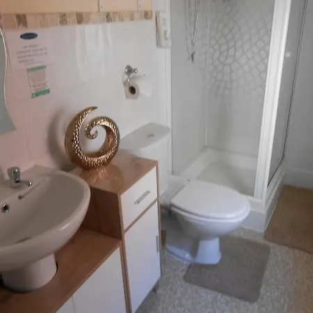 Sorrento House 4*