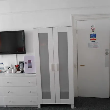 Sorrento House 게스트하우스 4*