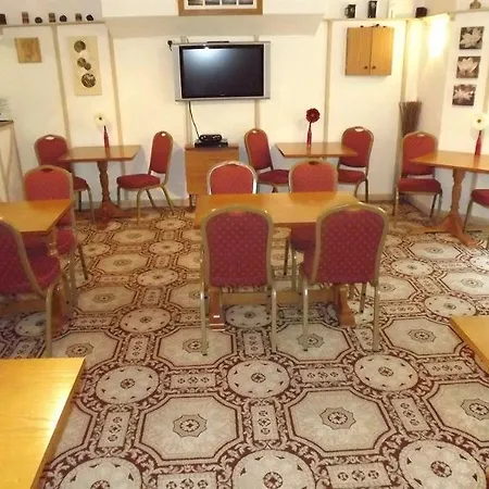 Bed & Breakfast Balmoral 4*