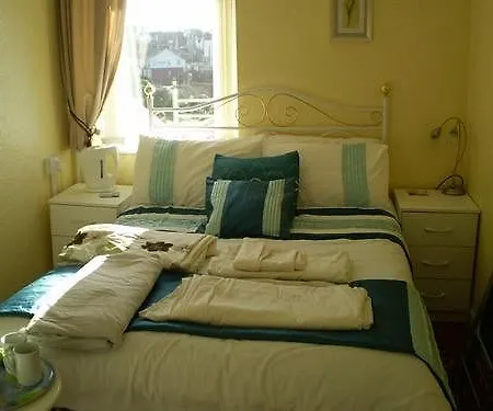 The South Lea 3* Blackpool