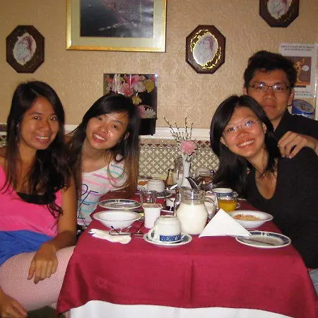 Staymor Guest house *