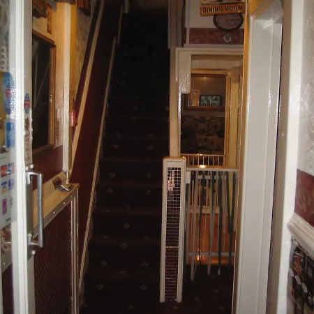 Staymor Guest house Blackpool