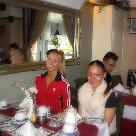 Staymor Guest house