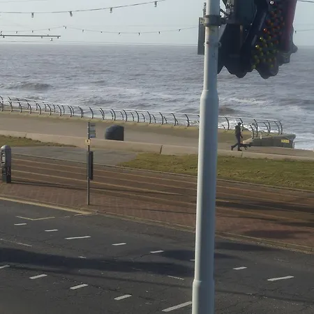 Gainsborough And Bar Blackpool