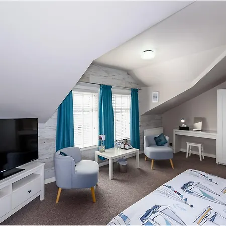 By The Seaside 4* Blackpool