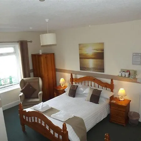 Balmoral Bed & Breakfast Blackpool