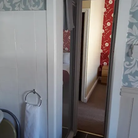 Manchester House Bed & Breakfast