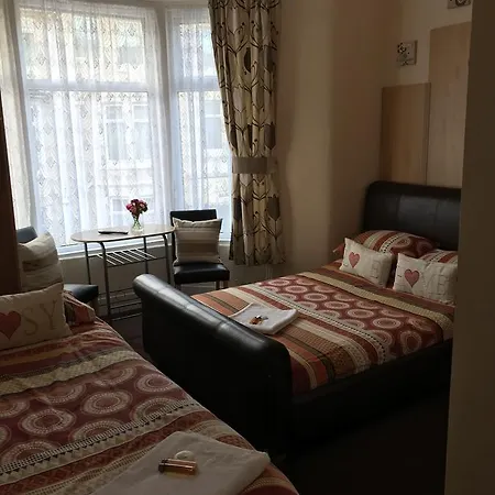 Trevaslodge - Families Only 2* Blackpool
