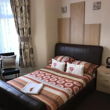 Trevaslodge - Families Only 2*