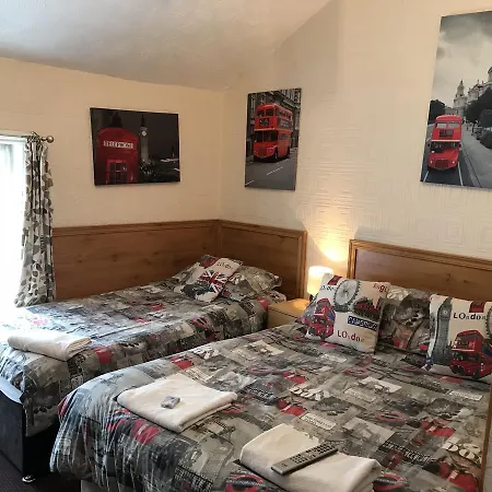 Trevaslodge - Families Only Guest house 2*