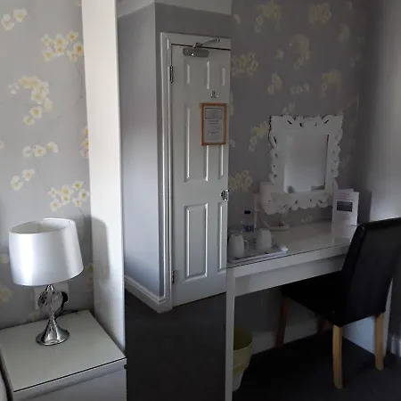 Manchester House Bed & Breakfast