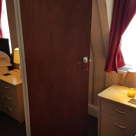 Hotel The Cumbrian 3*