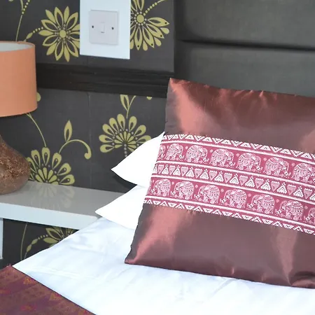 The Holmlea Guest house 3*